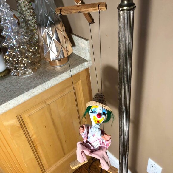 Vintage Mexican Clown marionette - Picture 7 of 8